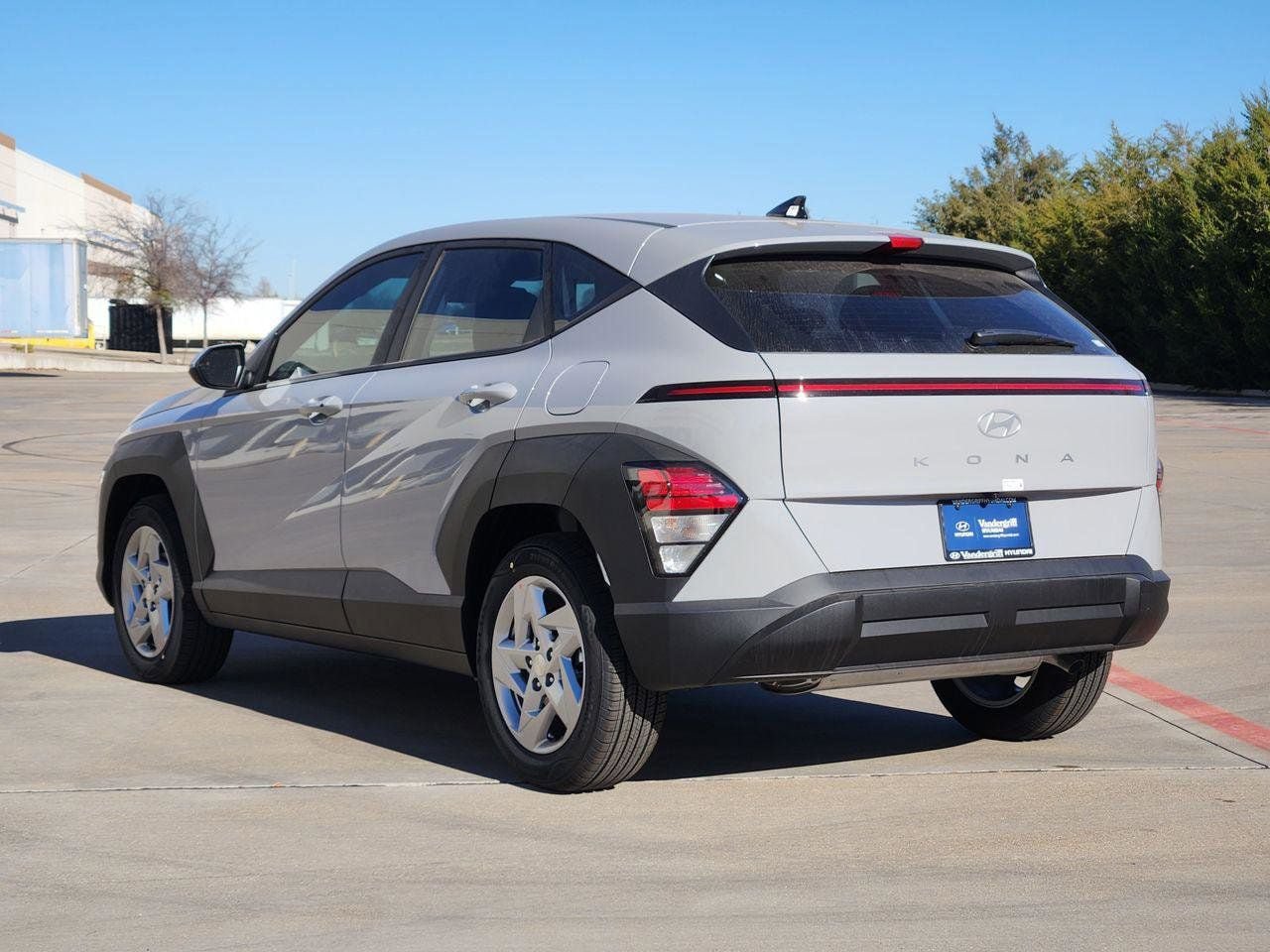 New 2026 Hyundai Kona SE FWD image 3