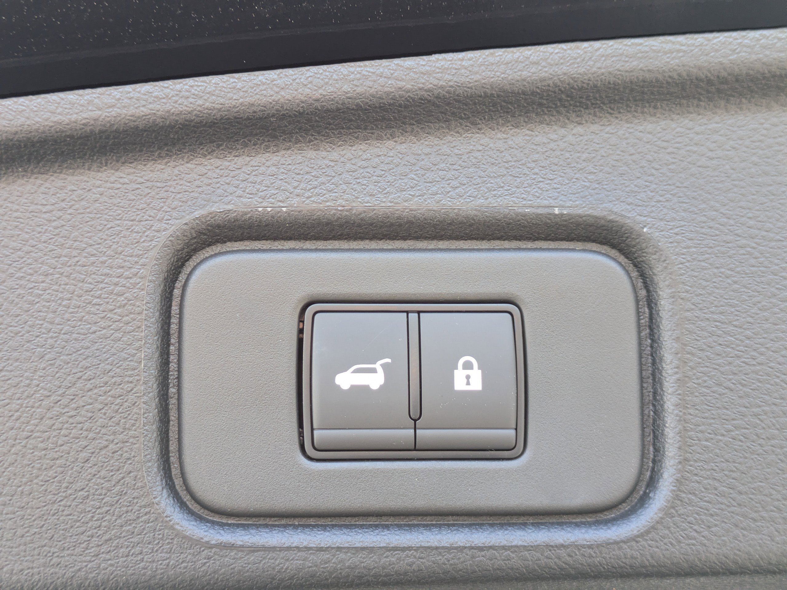 New 2026 Nissan Pathfinder Platinum FWD image 14