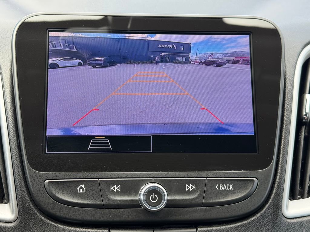 Used 2023 Chevrolet Malibu LT image 31