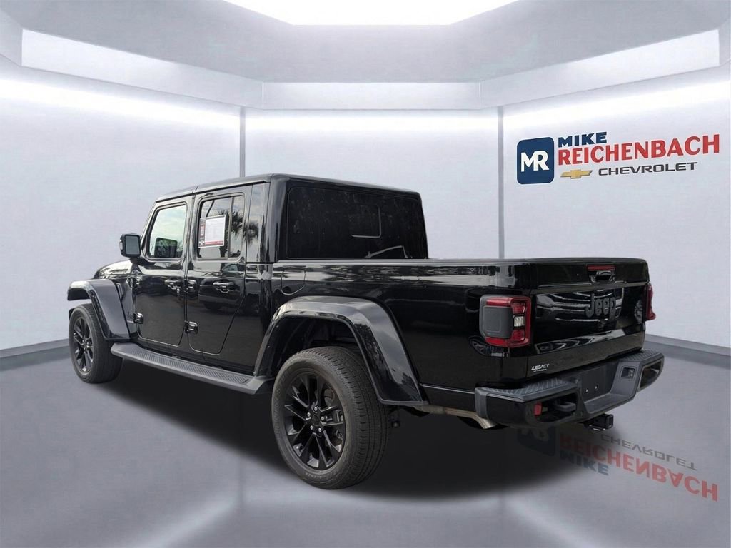 Used 2023 Jeep Gladiator Overland image 6