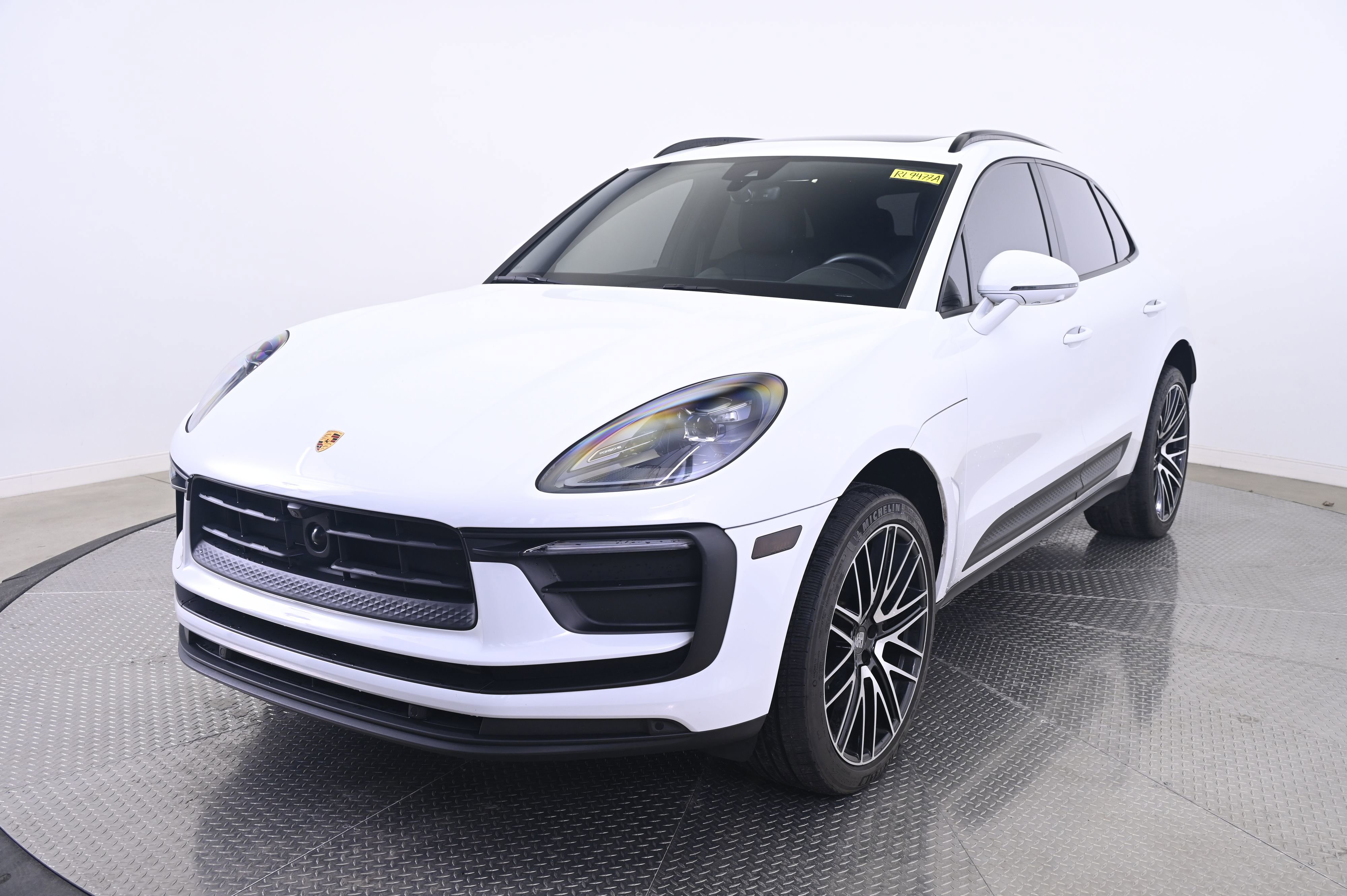 Certified 2022 Porsche Macan