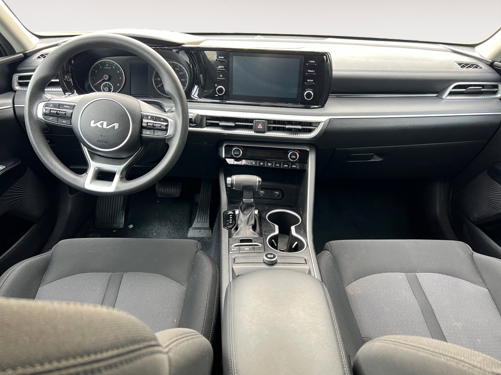 Used 2022 Kia K5 LXS image 10