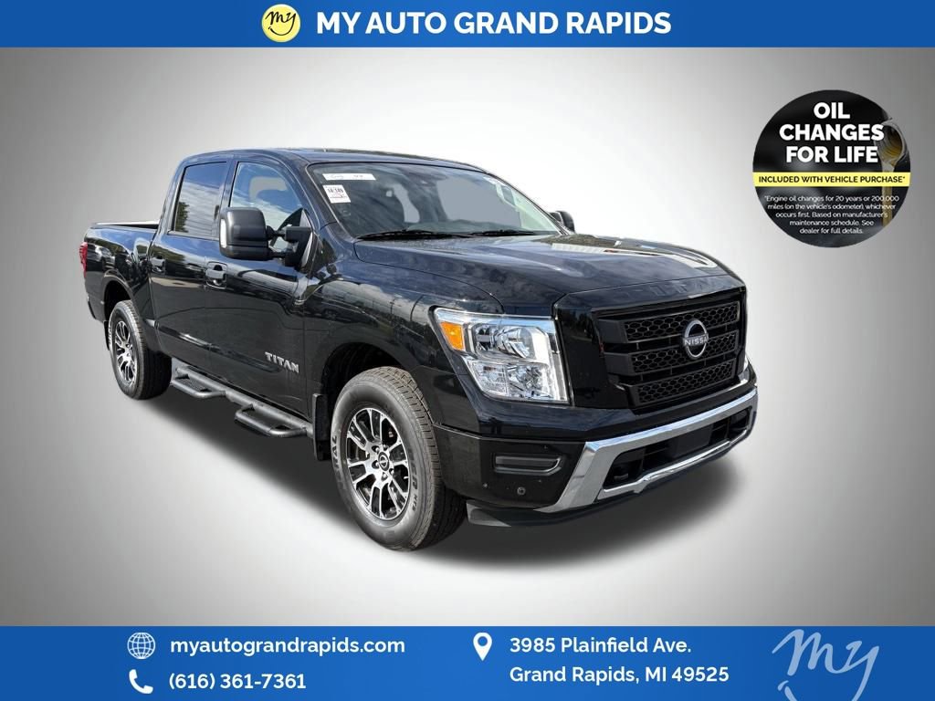 Used 2024 Nissan Titan SV w/ SV Convenience Package