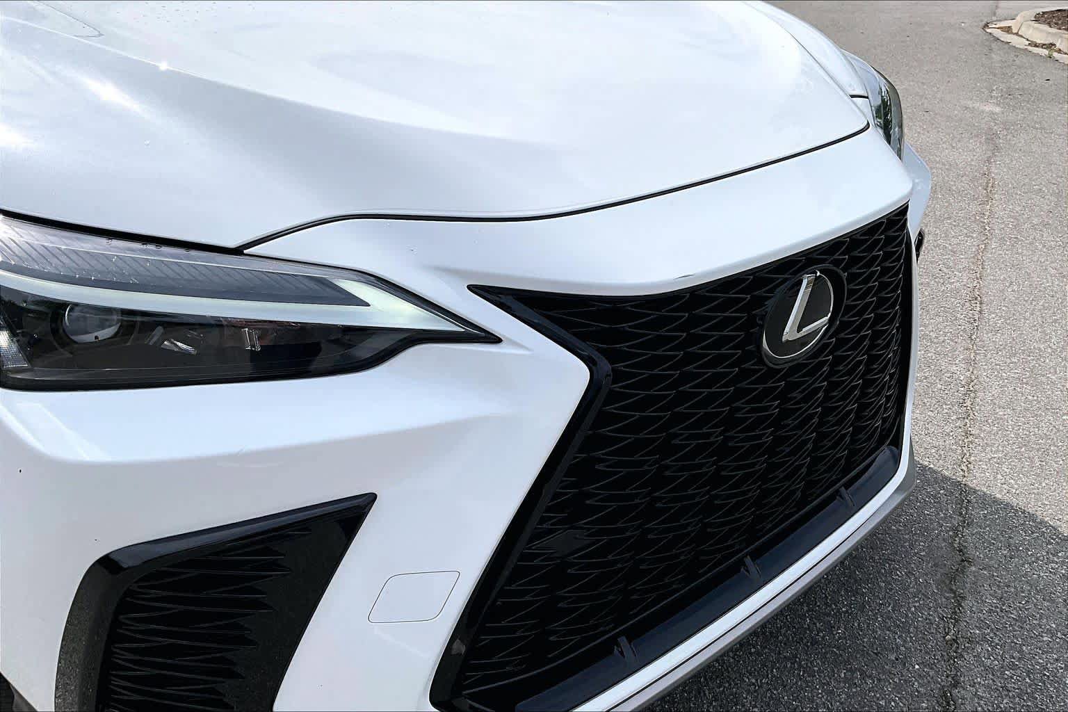 Used 2022 Lexus NX 350 F Sport w/ Towing Package (2000 Lbs) AWD/4WD image 32