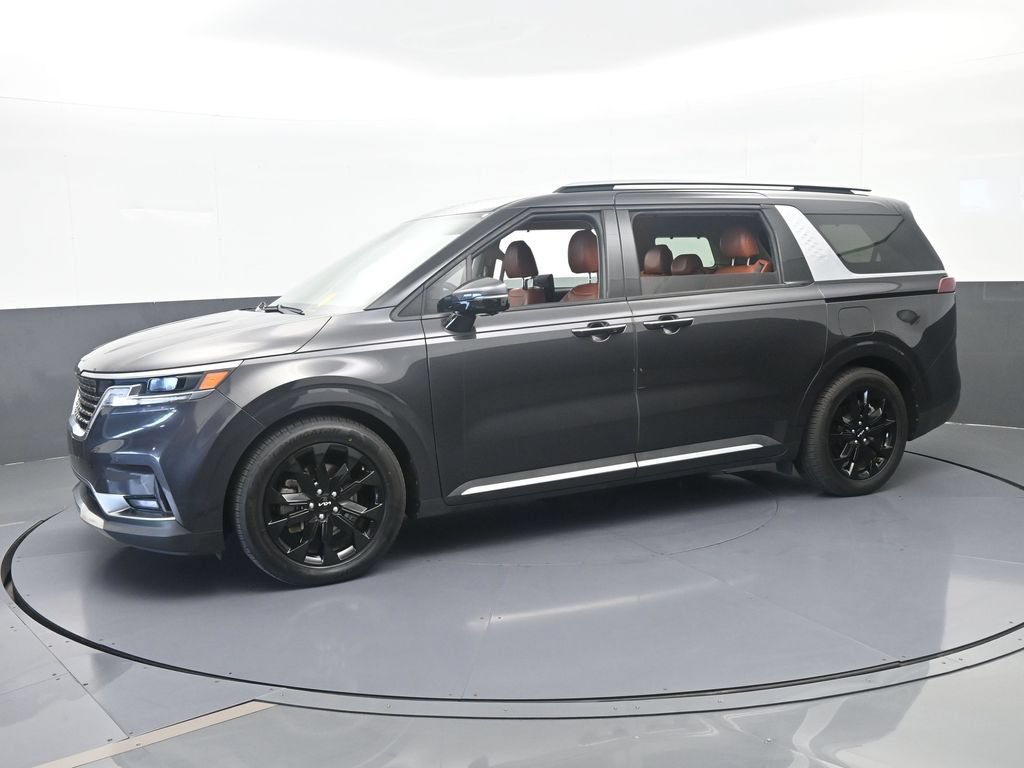 Used 2022 Kia Carnival SX FWD video 2
