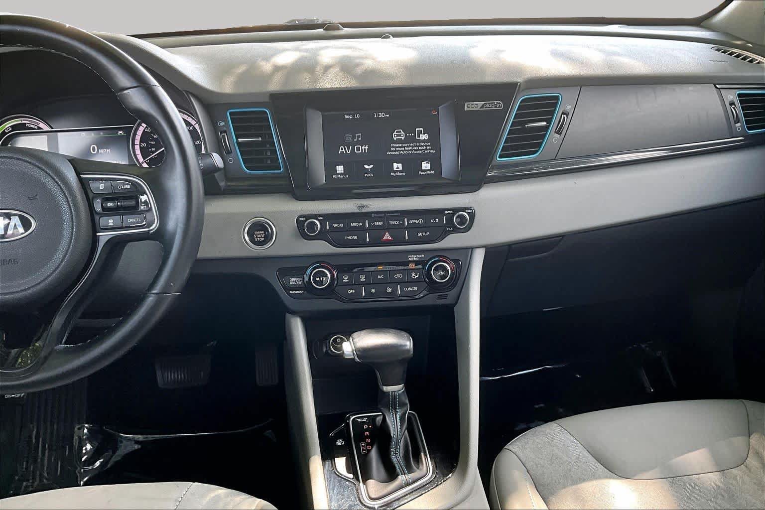Used 2019 Kia Niro EX FWD image 7