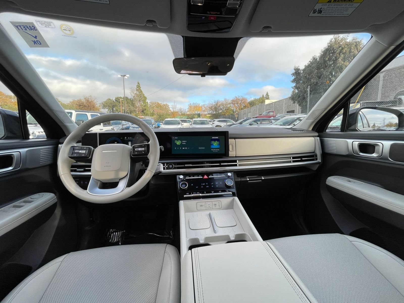 Used 2025 Hyundai Santa Fe SEL FWD image 72