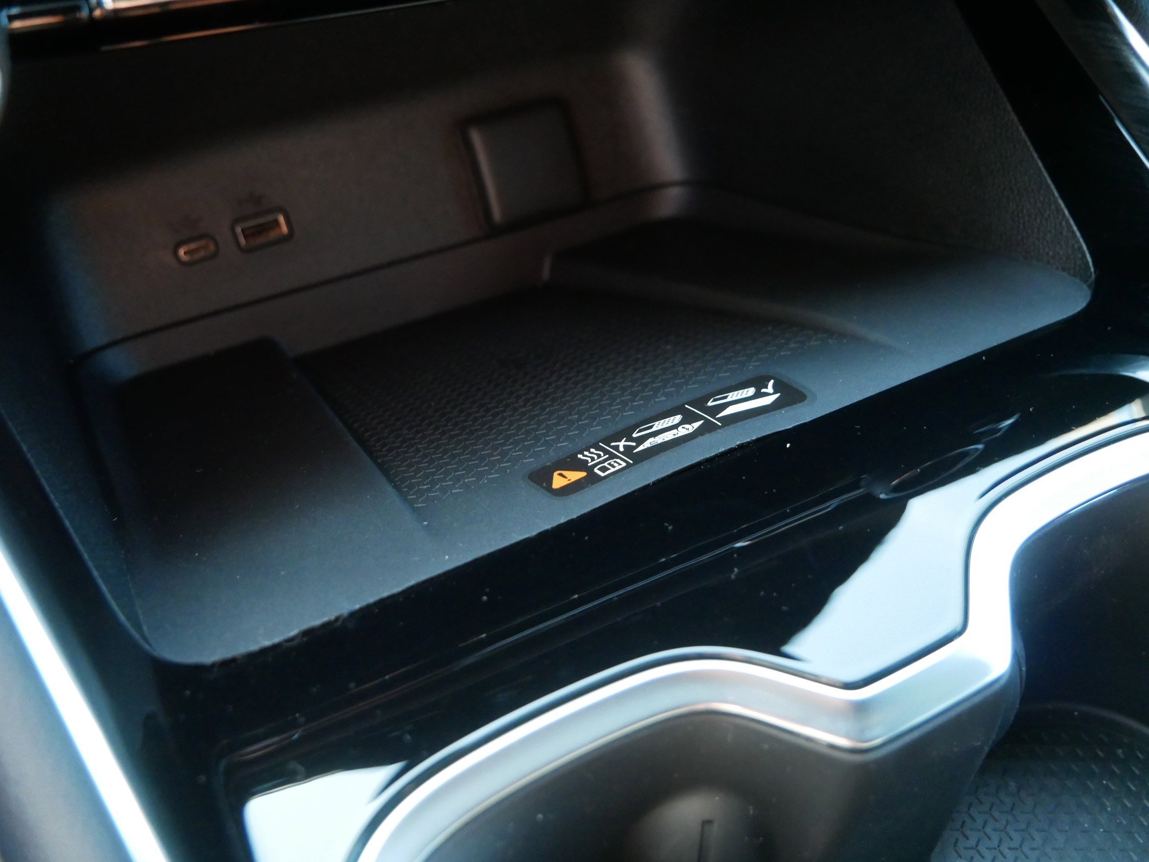 Used 2025 Chevrolet Traverse LT image 26