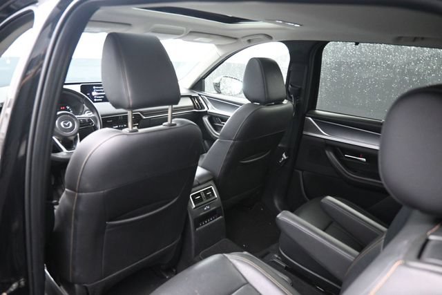 Used 2025 MAZDA CX-90 3.3 Turbo w/ Preferred Package AWD/4WD image 36