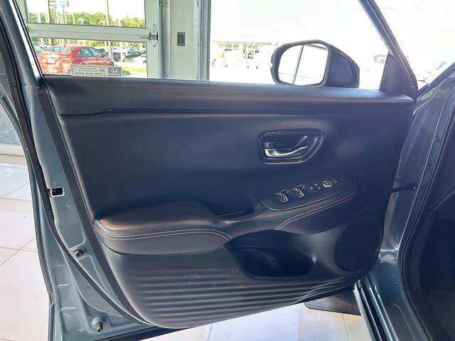 Used 2023 Honda HR-V Sport image 14