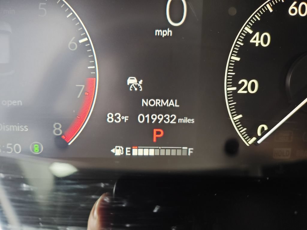 Used 2025 Honda HR-V Sport image 19