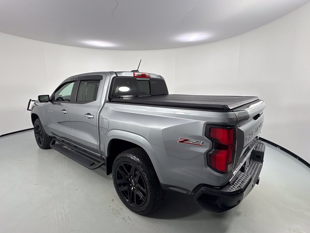 Used 2024 Chevrolet Colorado Z71 w/ Z71 Convenience Package 2 AWD/4WD image 5