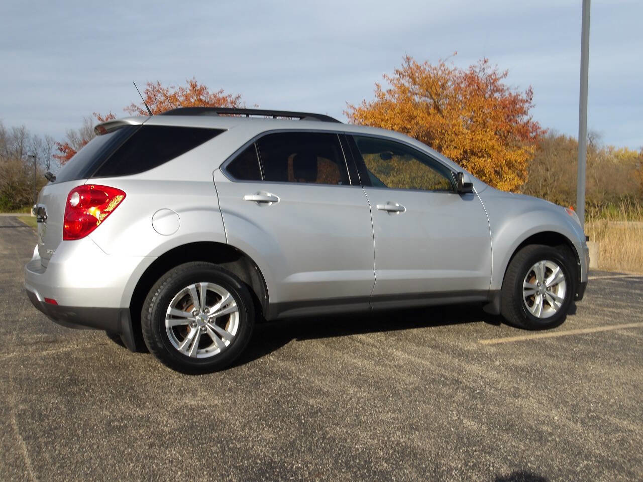 Used 2011 Chevrolet Equinox LT image 10