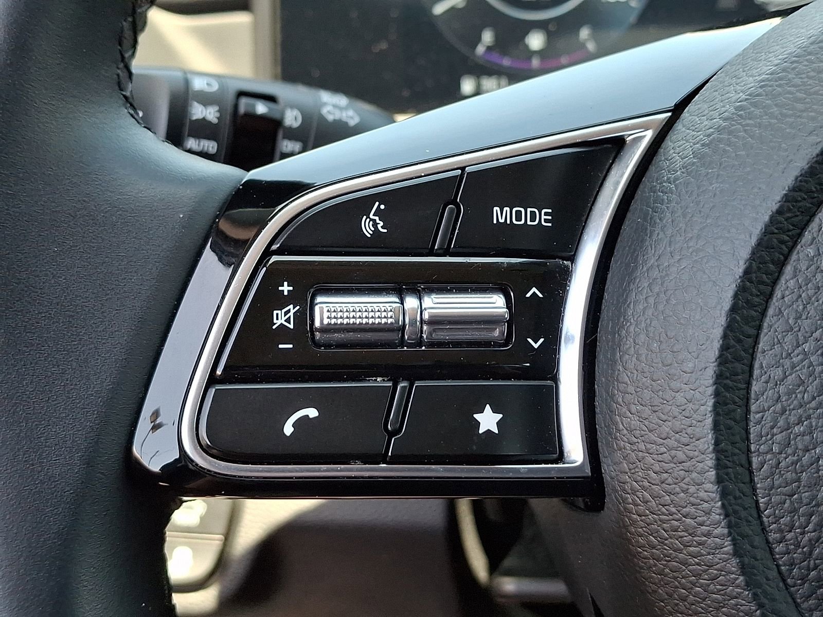 Used 2025 Kia Seltos EX AWD/4WD image 22