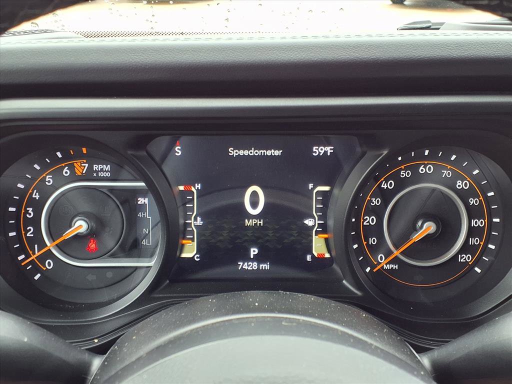 Used 2025 Jeep Gladiator Rubicon AWD/4WD image 24
