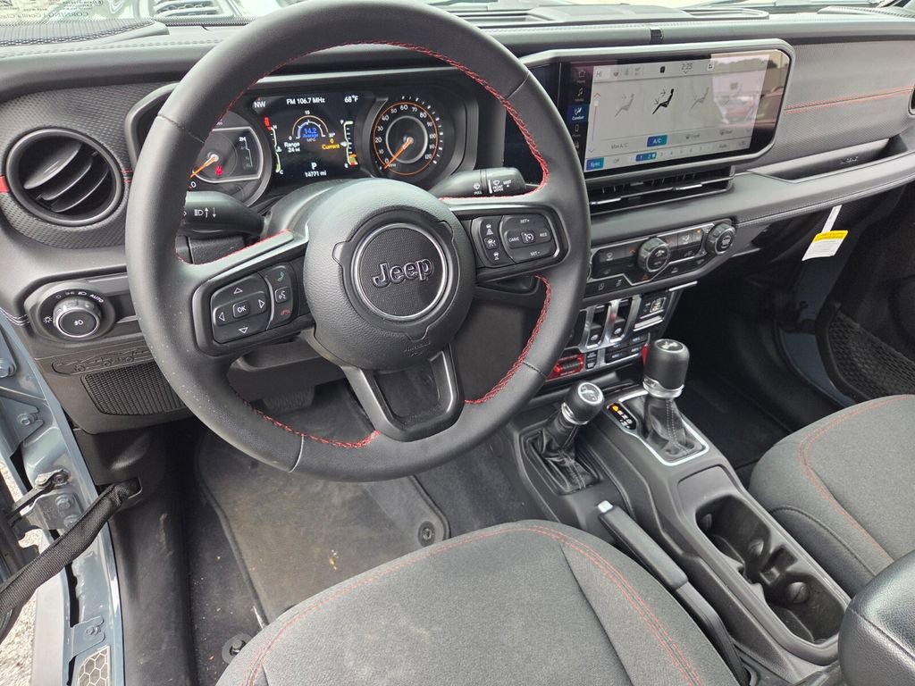 Used 2024 Jeep Wrangler Rubicon image 8