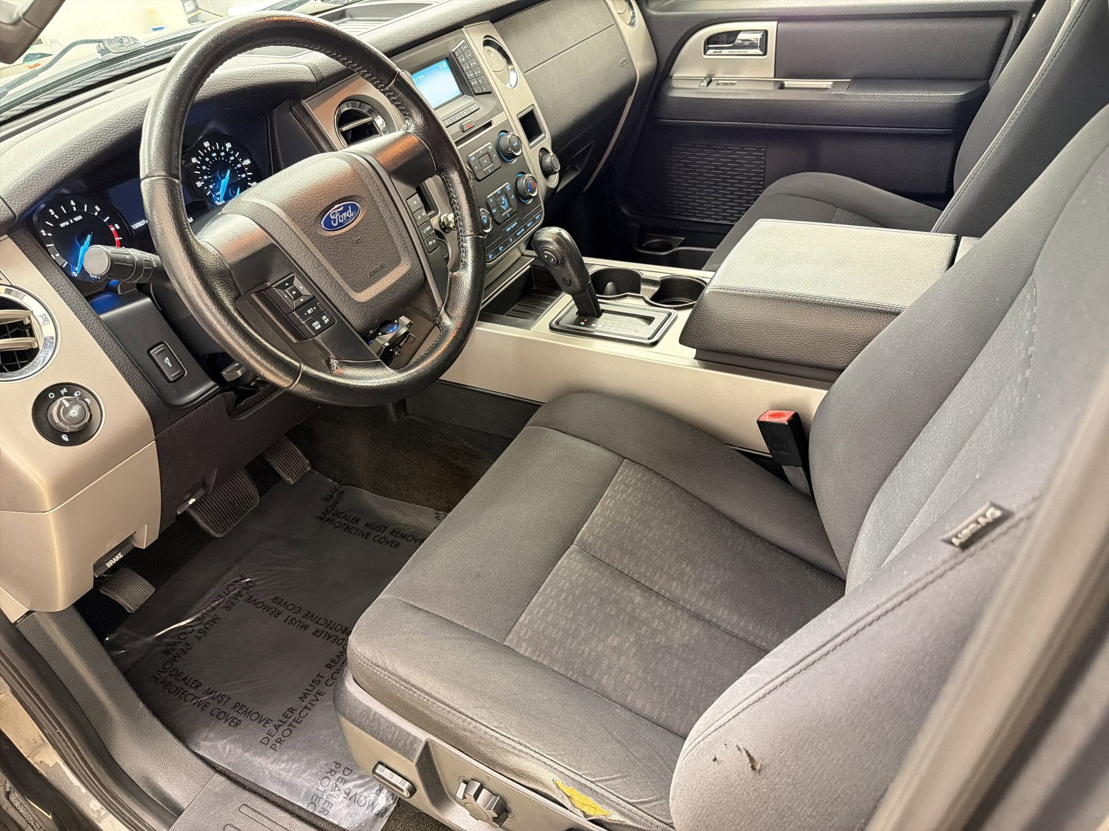 Used 2017 Ford Expedition XLT AWD/4WD image 21