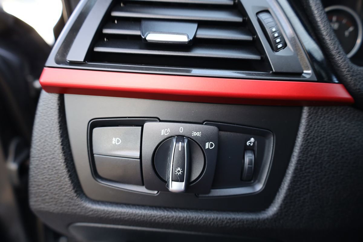 Used 2015 BMW 328i Sedan RWD image 24