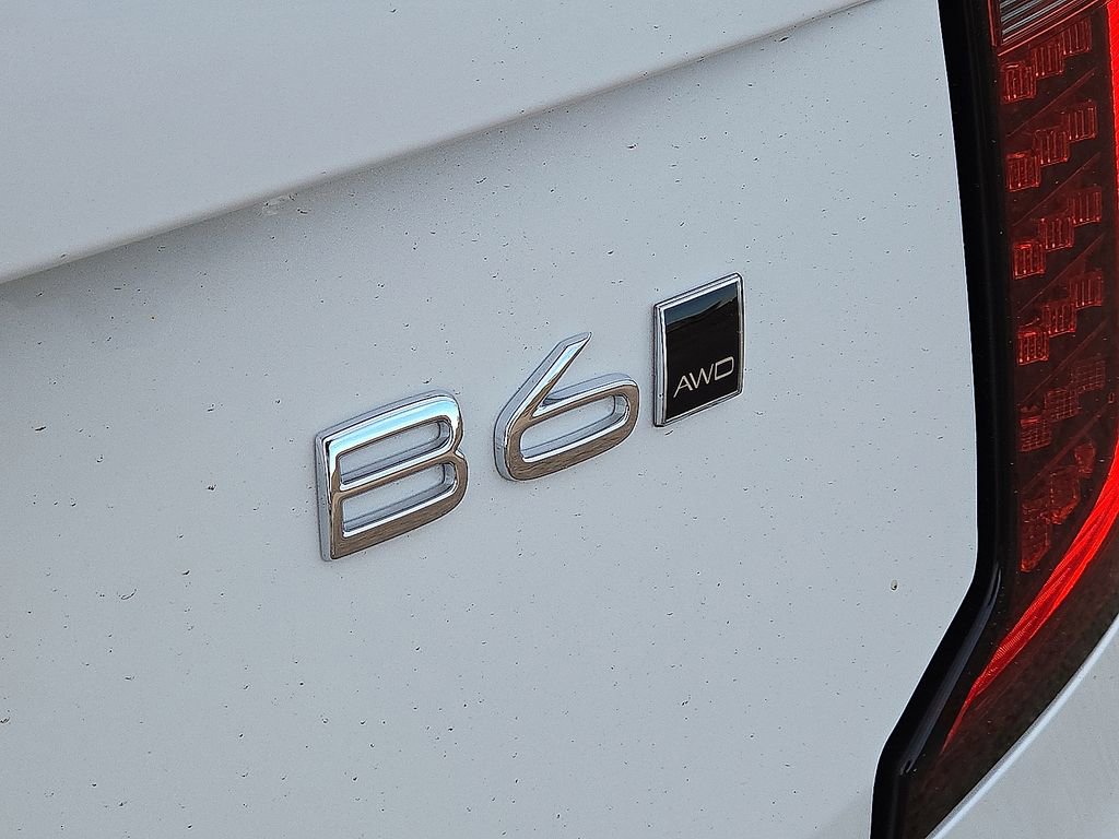 New 2026 Volvo XC90 B6 Plus w/ Protection Package Premier AWD/4WD image 12