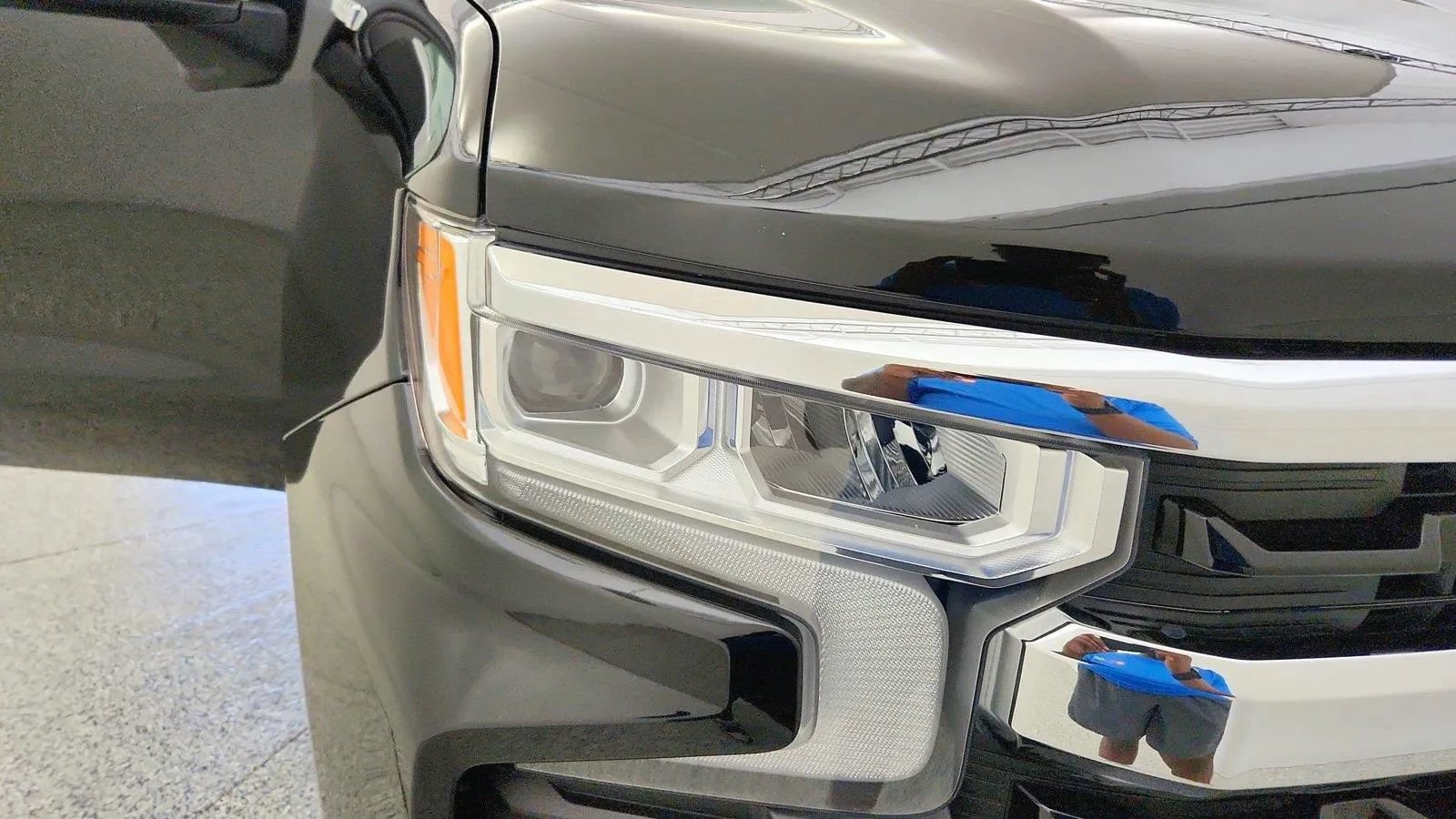 Used 2024 Chevrolet Silverado 1500 LT AWD/4WD image 33
