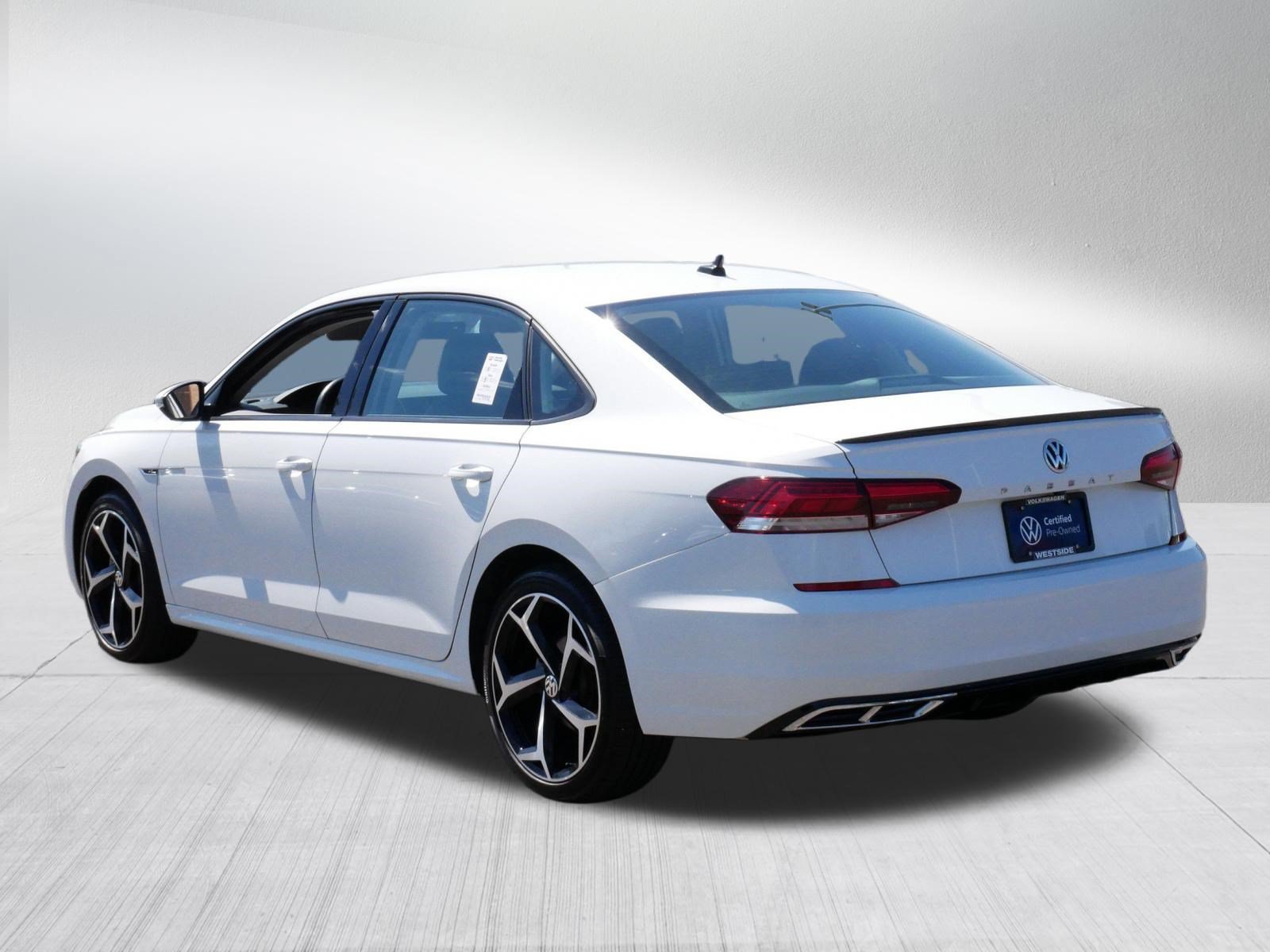 Certified 2020 Volkswagen Passat 2.0T R-Line FWD image 5
