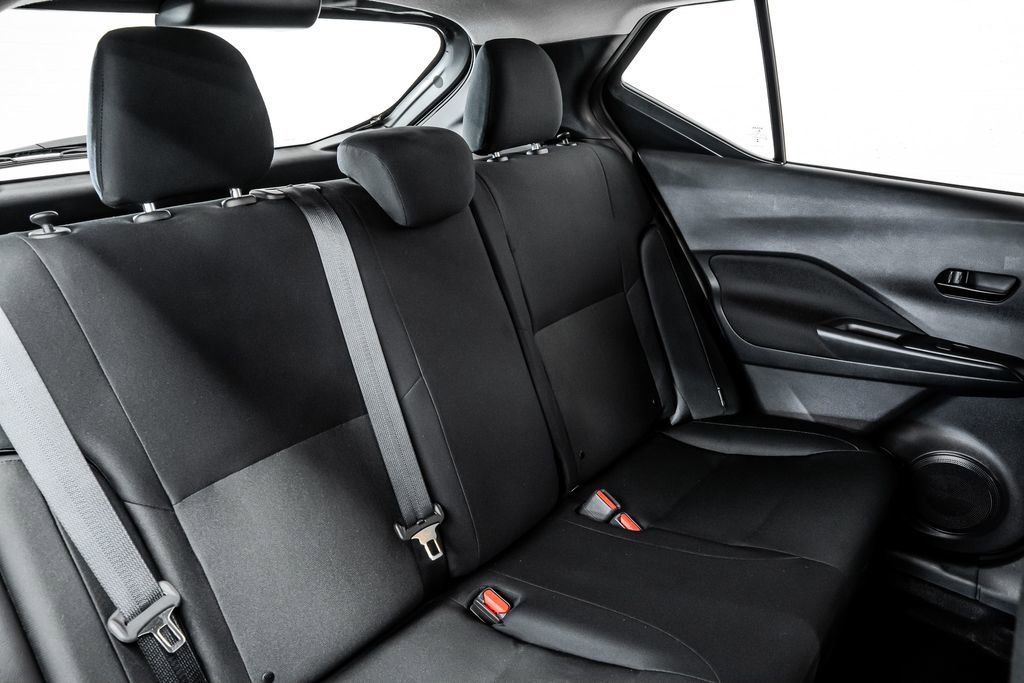 Used 2024 Nissan Kicks S image 34