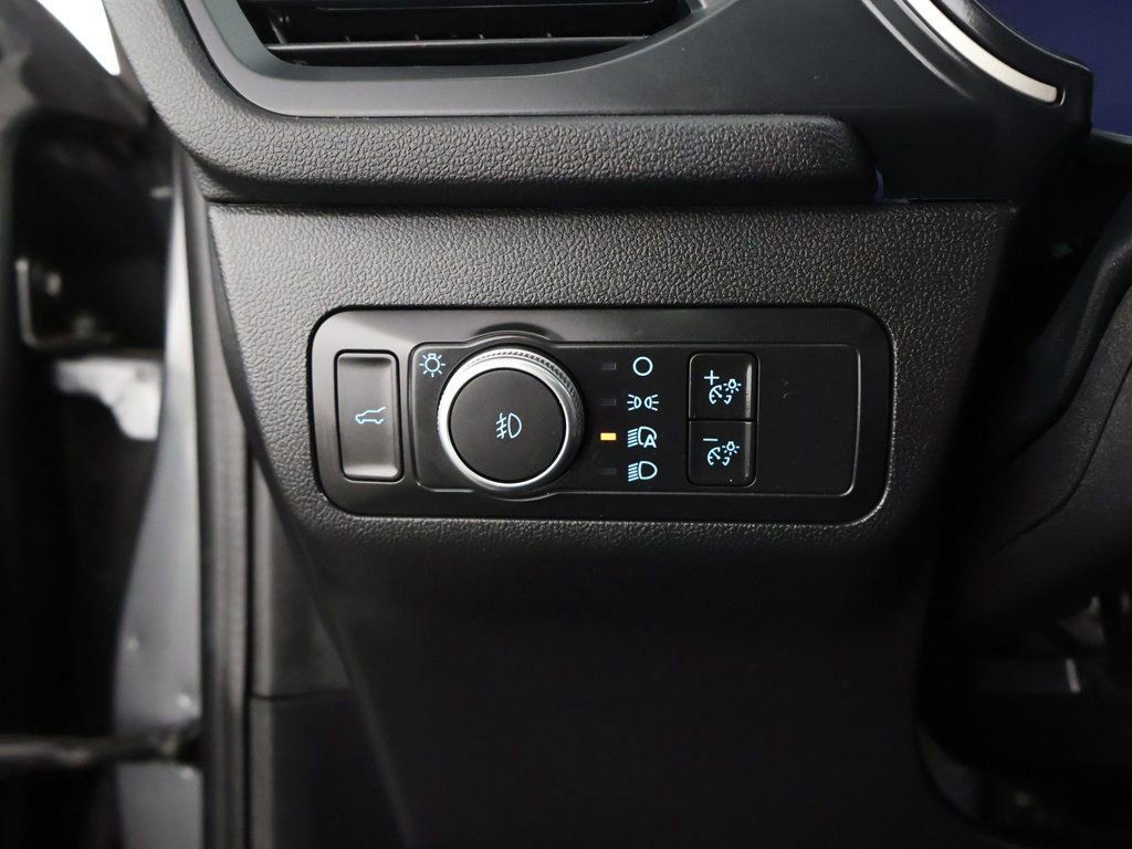 Used 2022 Ford Escape SEL w/ Technology Package image 42