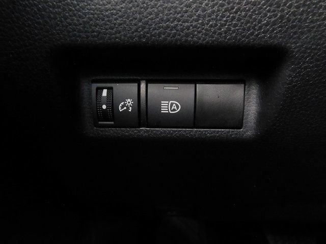 Used 2024 Toyota RAV4 LE image 40