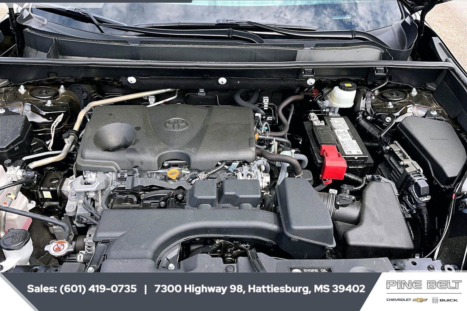 Used 2024 Toyota RAV4 Adventure AWD/4WD image 8