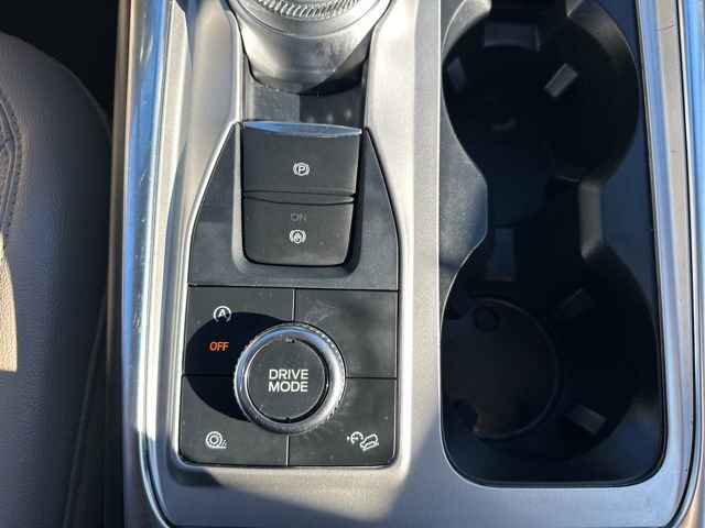 Used 2024 Ford Explorer Limited image 36