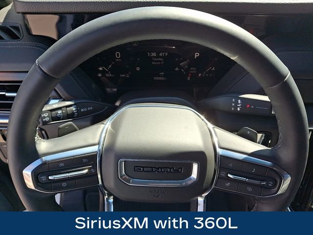 Used 2025 GMC Yukon XL Denali AWD/4WD image 4