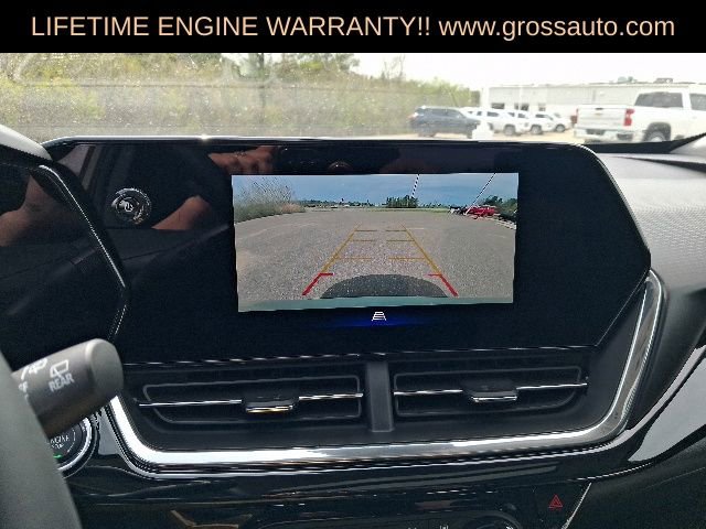 Used 2025 Chevrolet Trax ACTIV w/ Sunroof Package FWD image 12