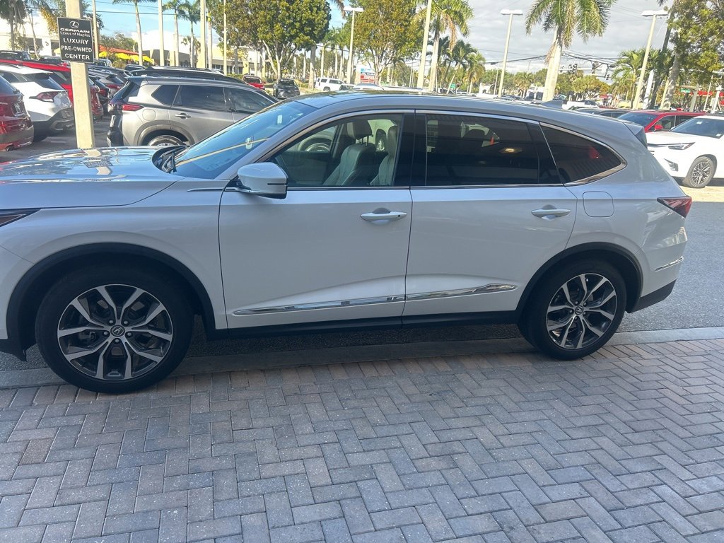 Used 2023 Acura MDX FWD w/ Technology Package image 7