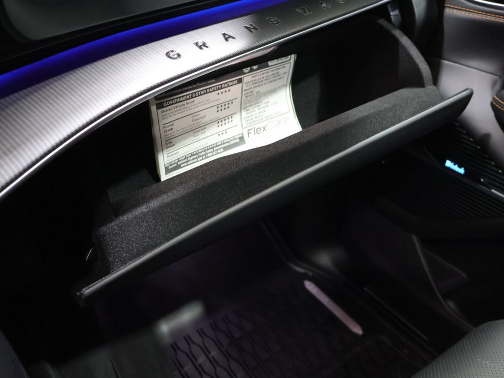 New 2026 Jeep Grand Wagoneer L Summit AWD/4WD image 30