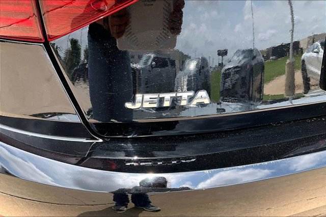 Used 2021 Volkswagen Jetta S image 33