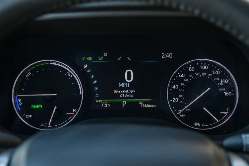 Used 2021 Toyota Sienna Limited FWD image 25