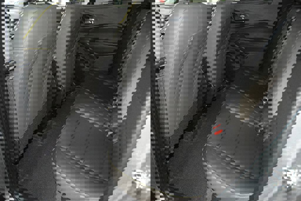 New 2026 Chevrolet Trax ACTIV w/ Sunroof Package FWD image 41