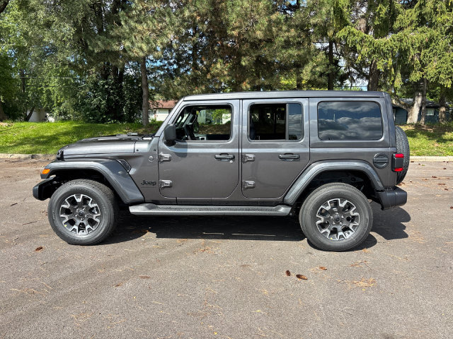 New 2027 Jeep Wrangler Unlimited Sahara AWD/4WD image 3