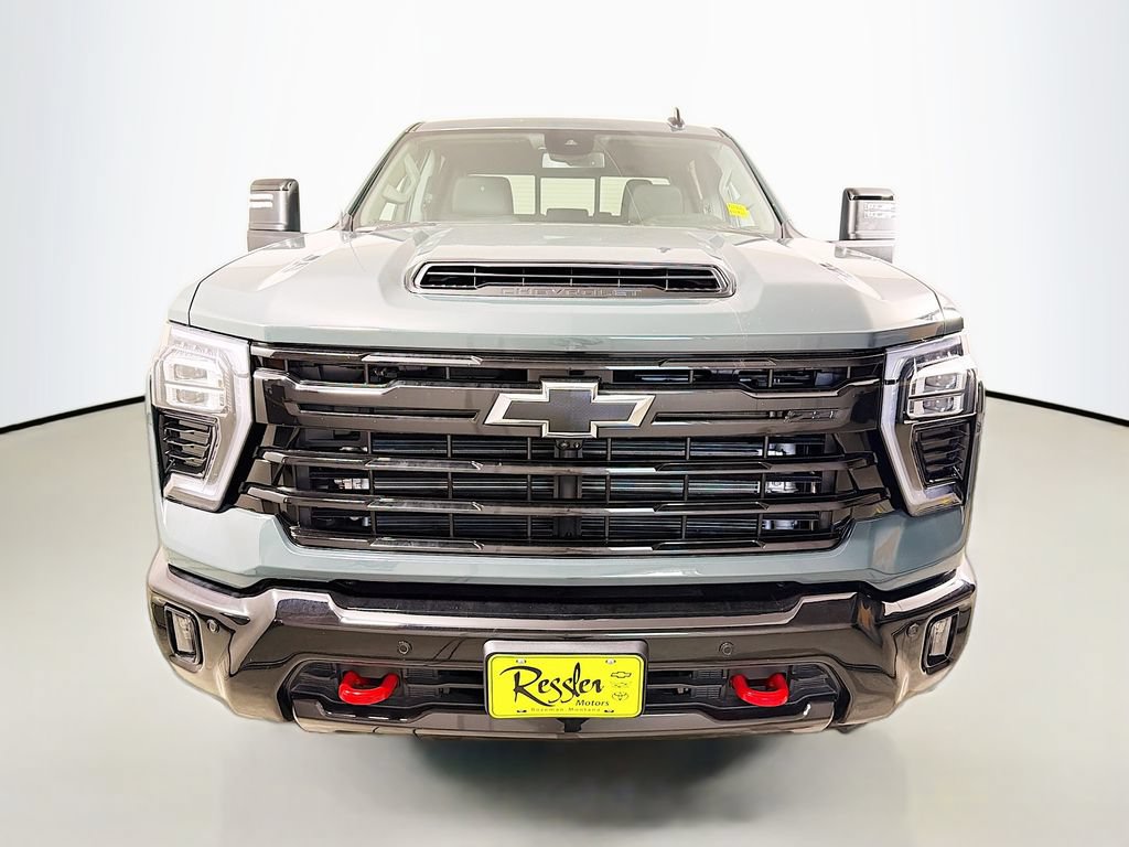 New 2026 Chevrolet Silverado 3500 LT w/ Trail Boss Package AWD/4WD image 2