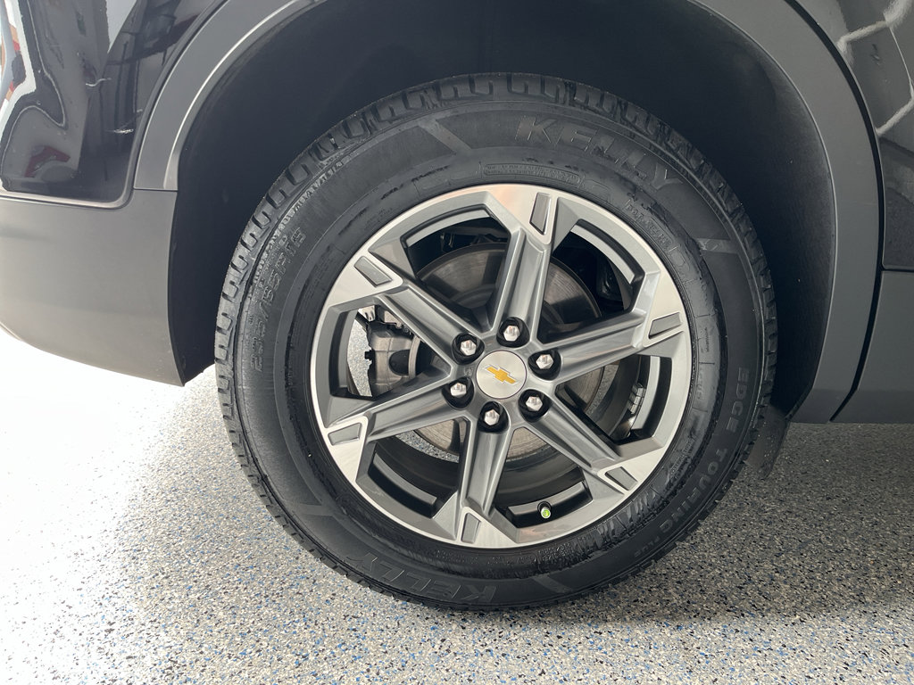 Used 2024 Chevrolet Blazer LT w/ Convenience Package FWD image 36