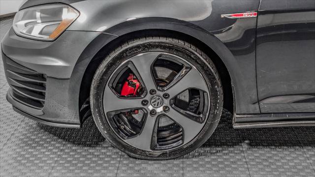Used 2015 Volkswagen GTI S FWD image 28