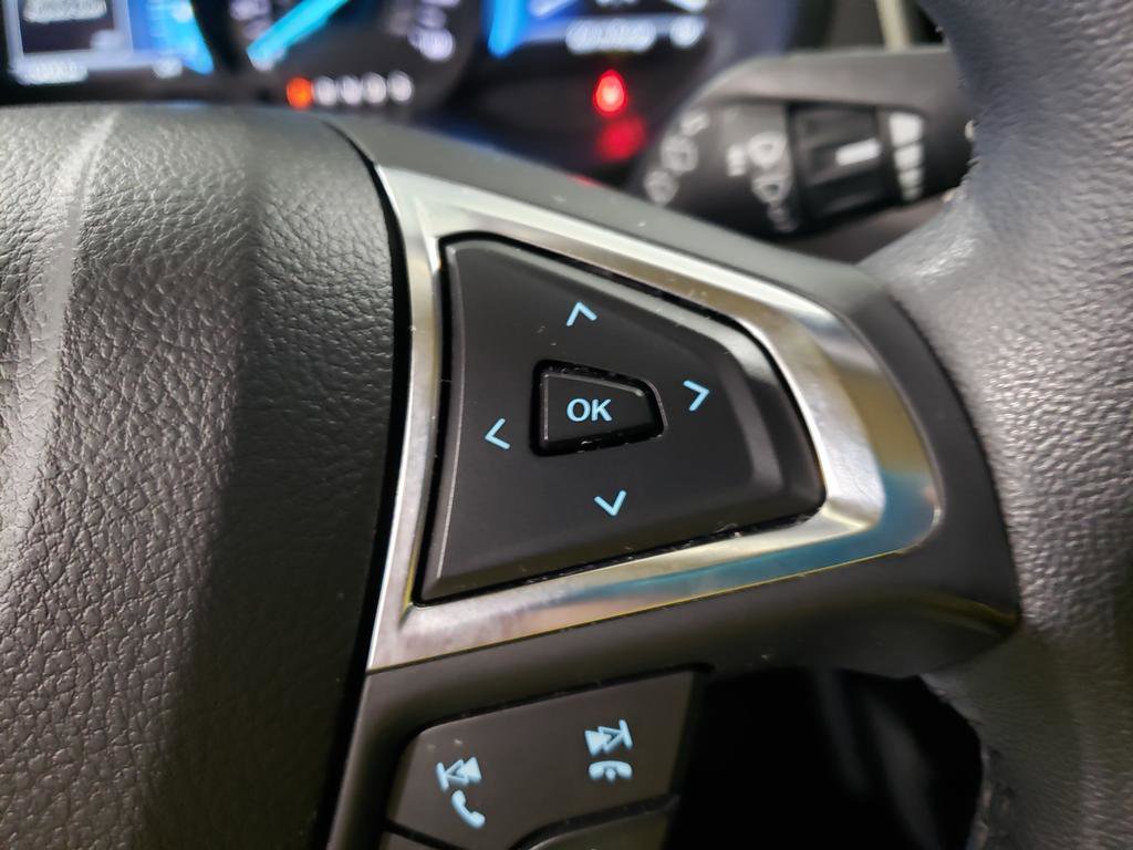 Used 2023 Ford Edge SEL w/ Convenience Package image 21