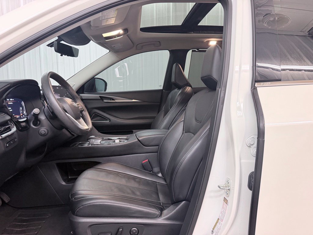 Certified 2023 INFINITI QX60 Luxe w/ Vision Package FWD image 10