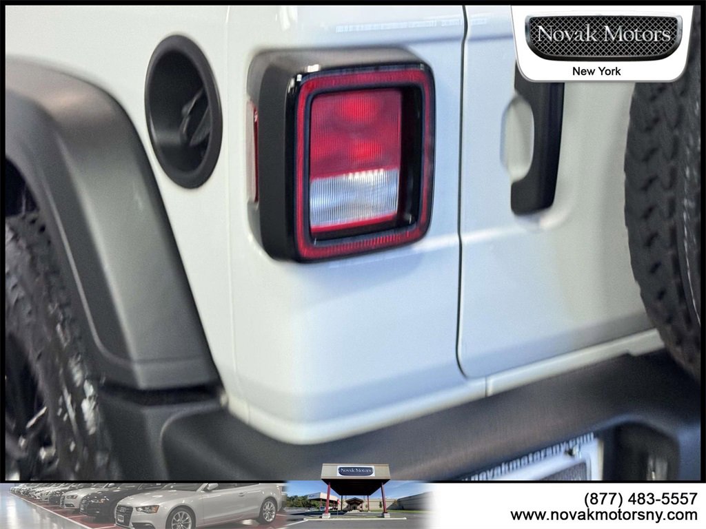 Used 2021 Jeep Wrangler Unlimited Sport image 11