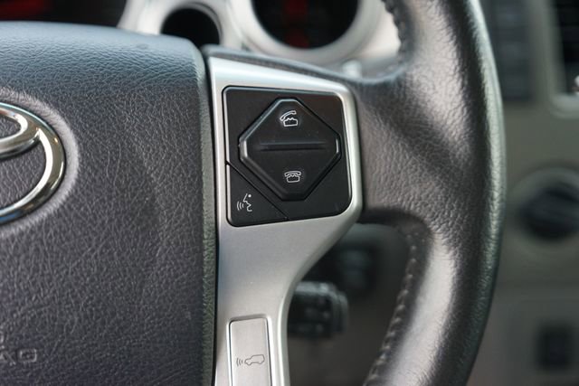Used 2015 Toyota Sequoia Platinum AWD/4WD image 24