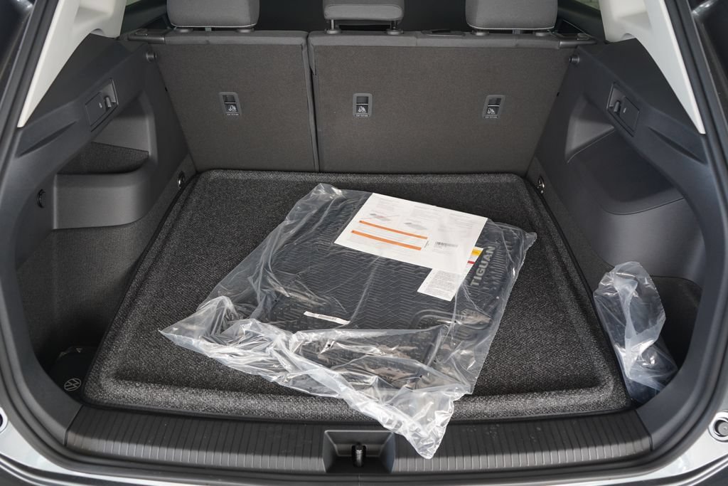 New 2026 Volkswagen Tiguan S FWD image 12