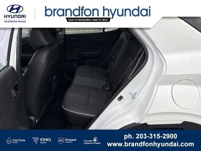 Certified 2025 Hyundai Venue Limited FWD image 23