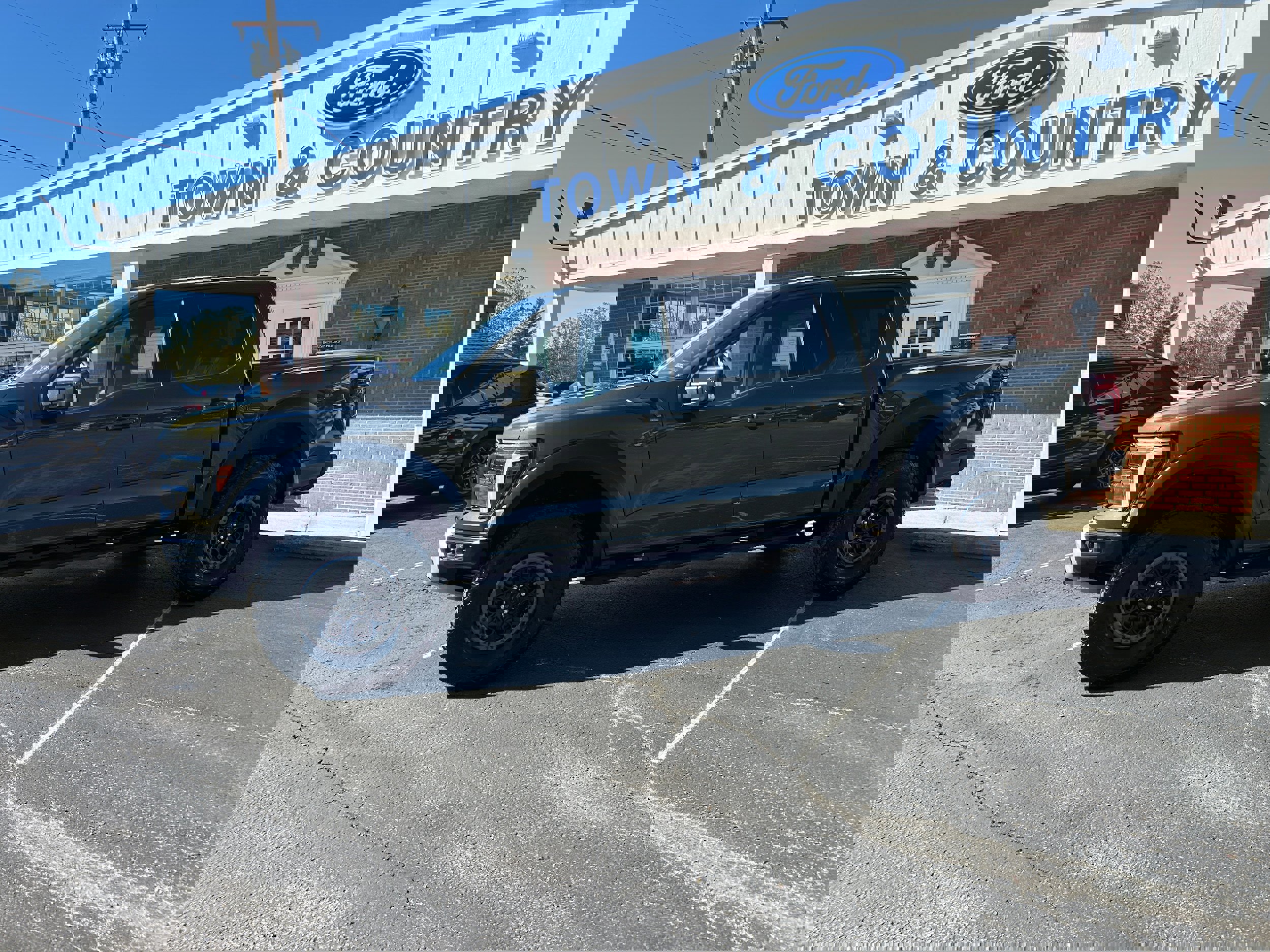 New 2025 Ford F150 Raptor image 4