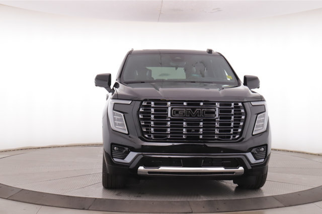 Used 2026 GMC Yukon Denali Ultimate AWD/4WD image 12