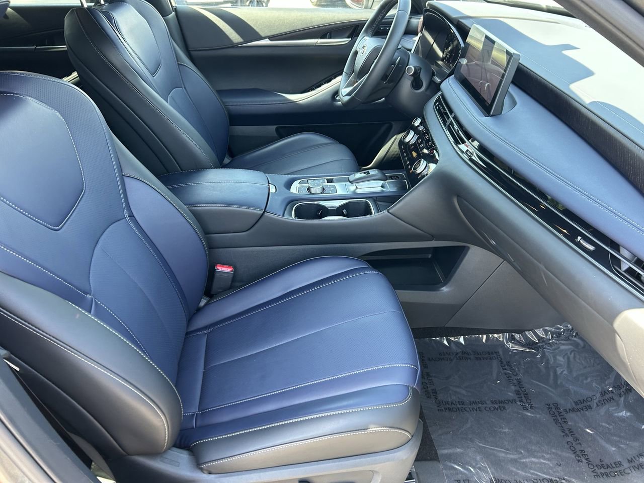 Certified 2026 INFINITI QX60 Sport w/ Dark Cargo Package AWD/4WD image 10